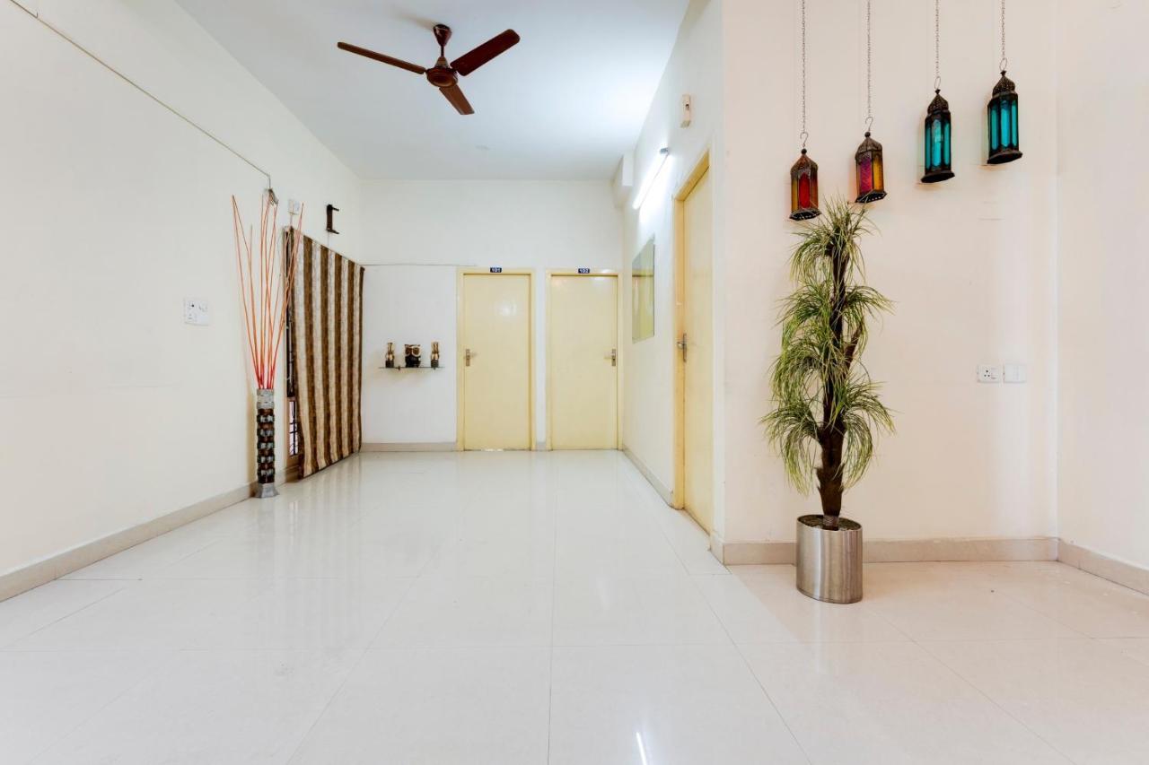 Hotel O J2 Service Apartment Chennai Exterior foto