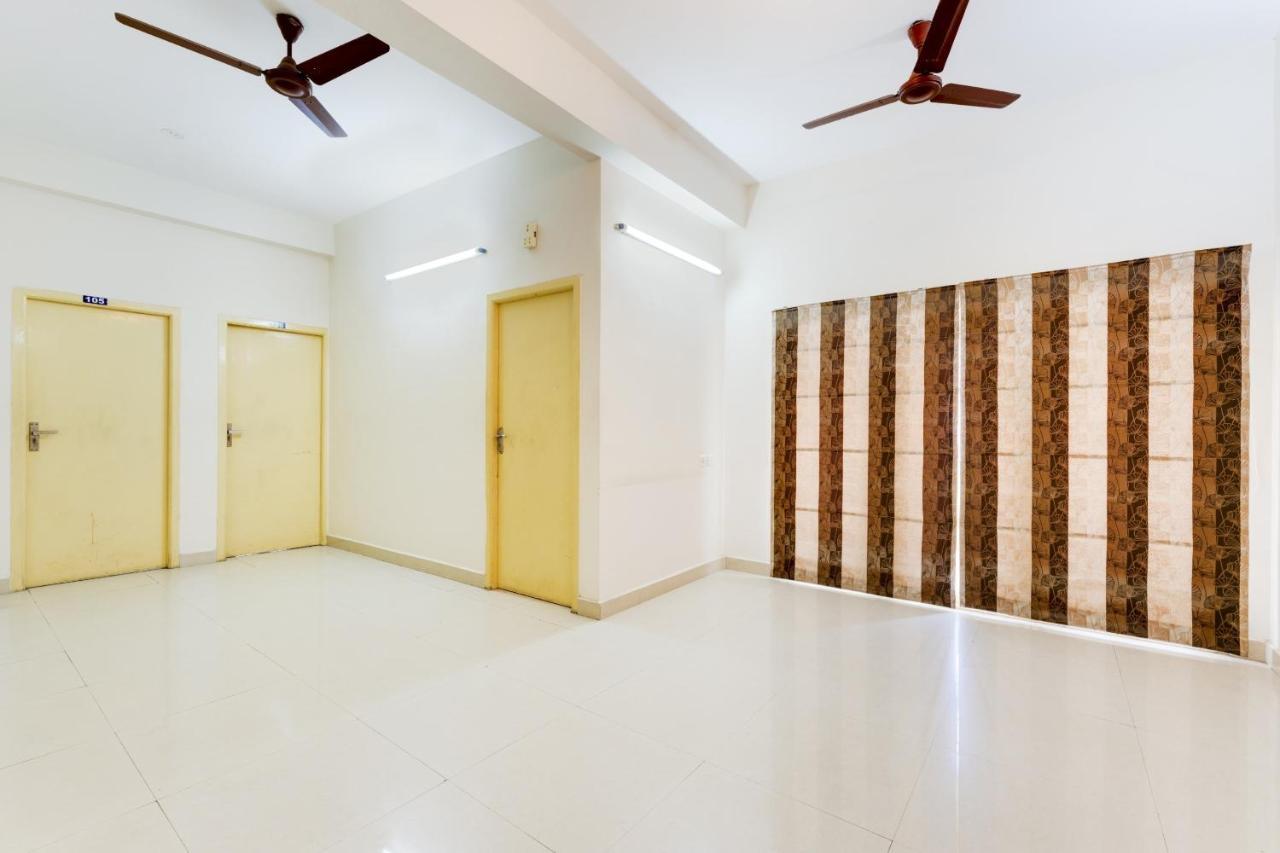 Hotel O J2 Service Apartment Chennai Exterior foto