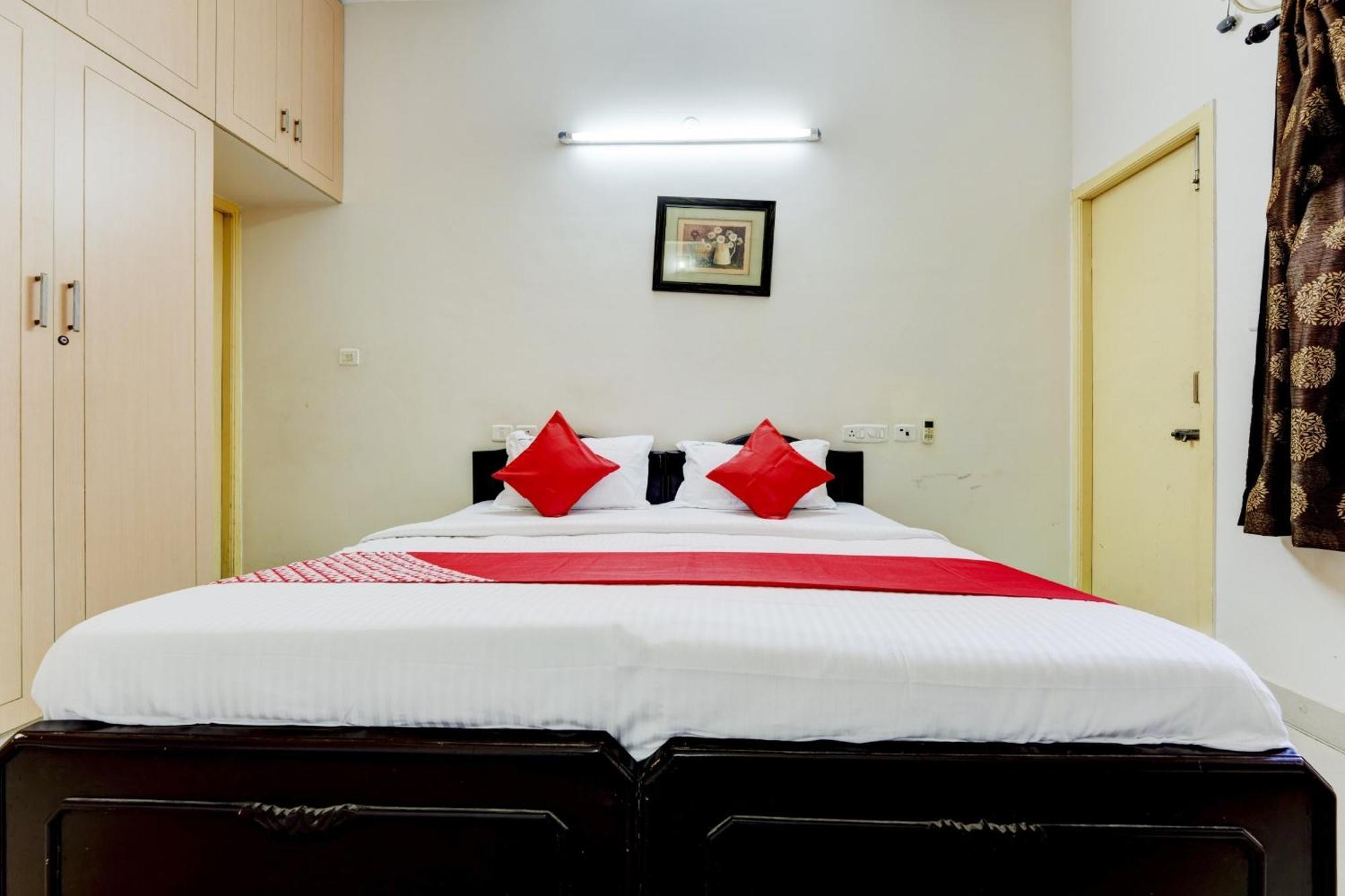 Hotel O J2 Service Apartment Chennai Exterior foto